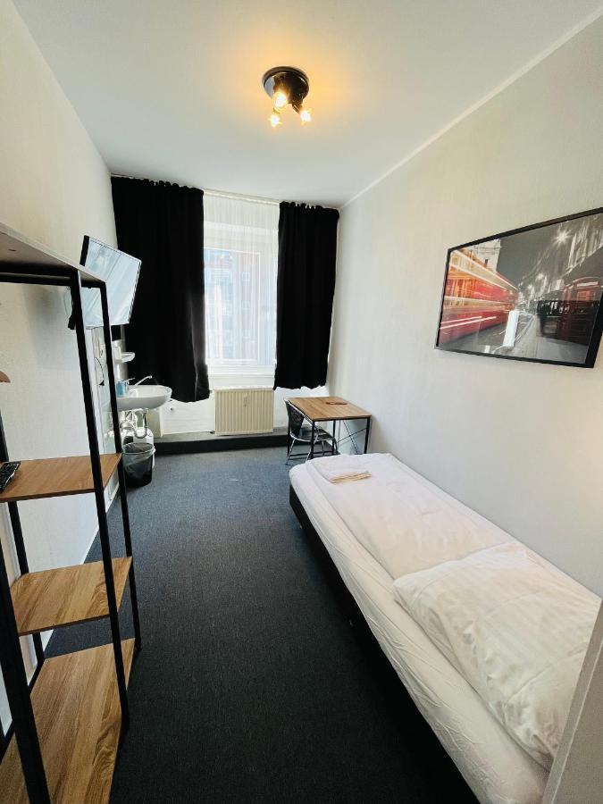 Hotel Schwarzer Baer Hannover Ngoại thất bức ảnh