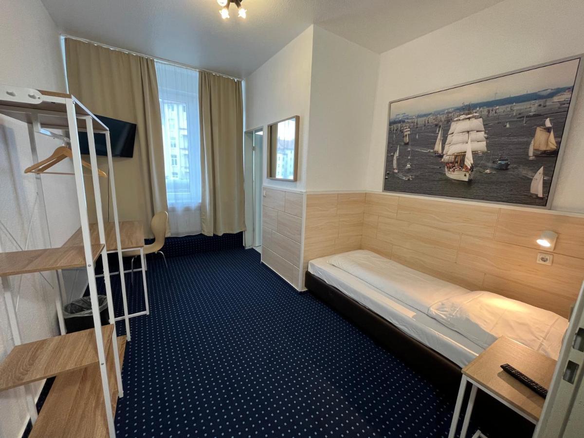 Hotel Schwarzer Baer Hannover Ngoại thất bức ảnh