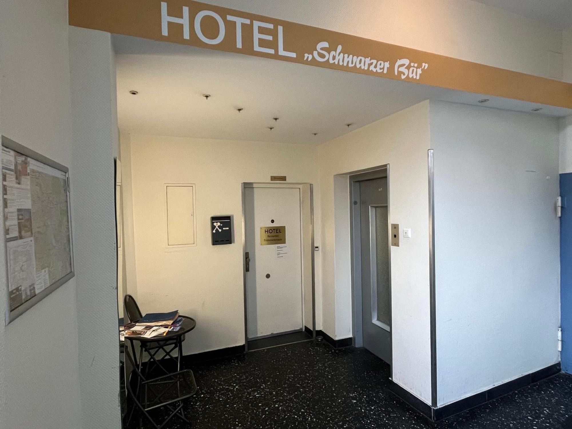 Hotel Schwarzer Baer Hannover Ngoại thất bức ảnh