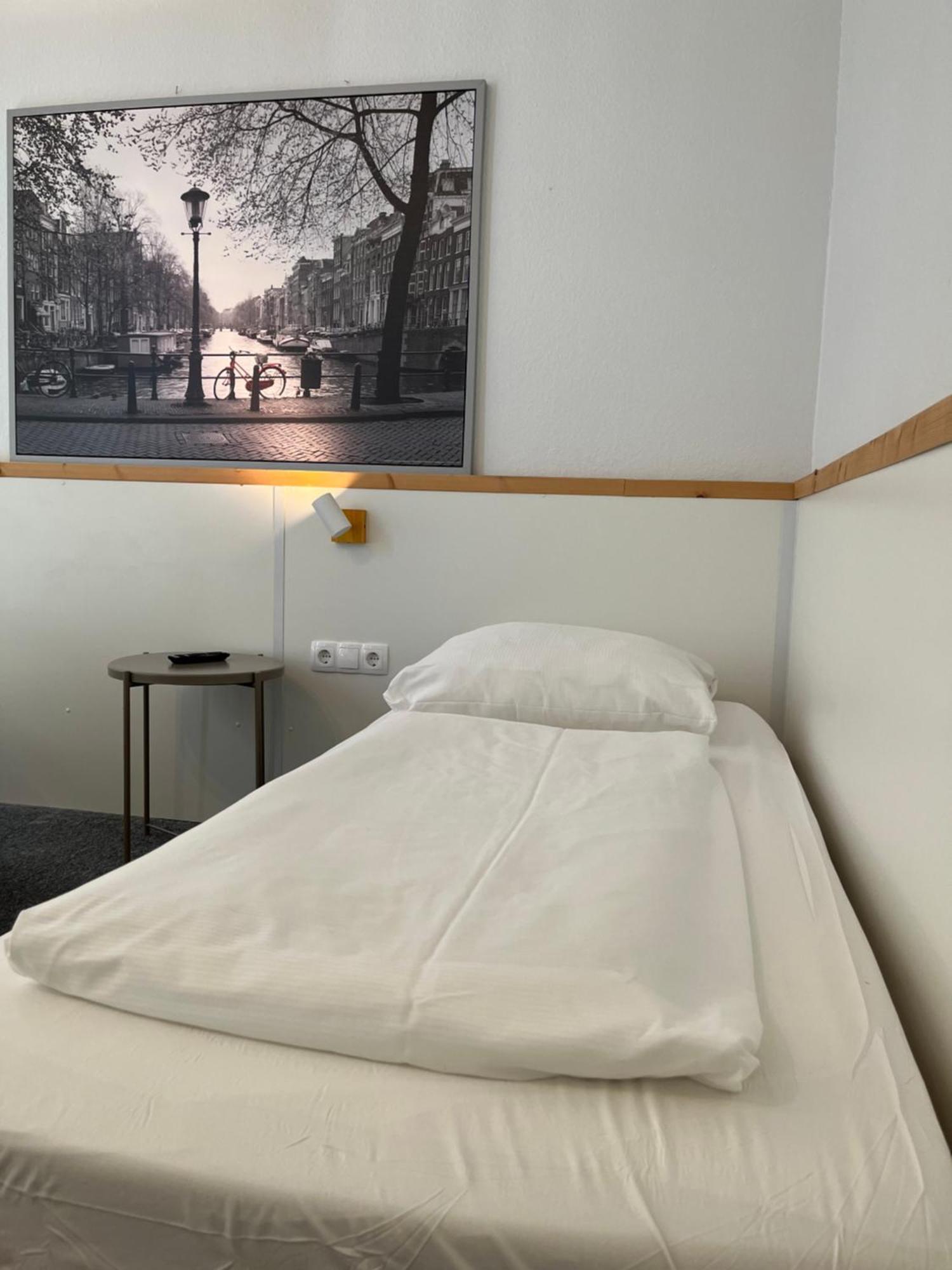 Hotel Schwarzer Baer Hannover Ngoại thất bức ảnh